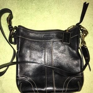 Vintage Coach Bleeker Slim crossbody bag